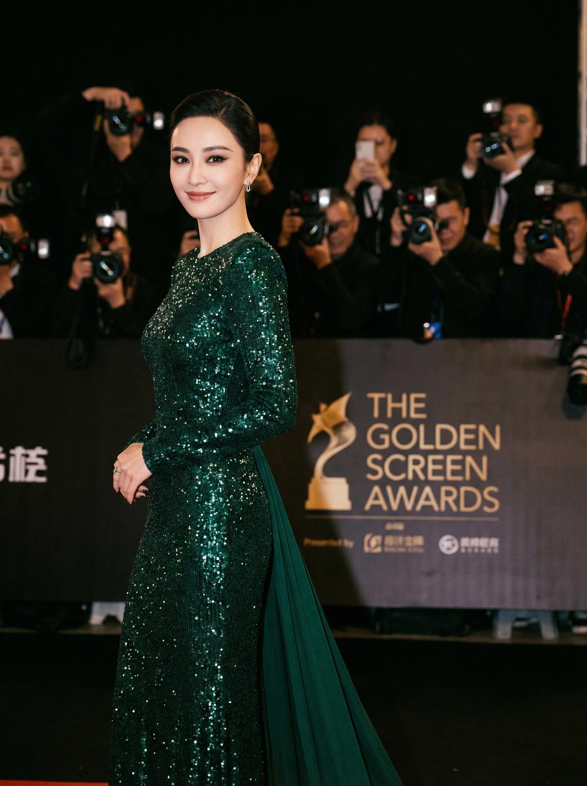 国产视频视频解说-明星访谈